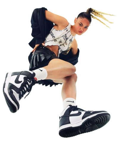 NIKE 2